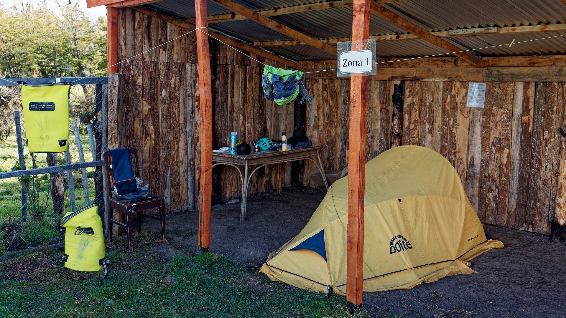 Camping y Alojamiento La Confluencia