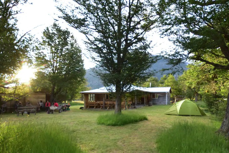 Refugio y Camping Río Ñadis