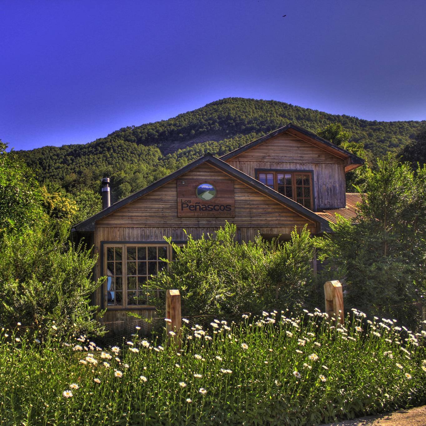 Los Peñascos Turismo Rural